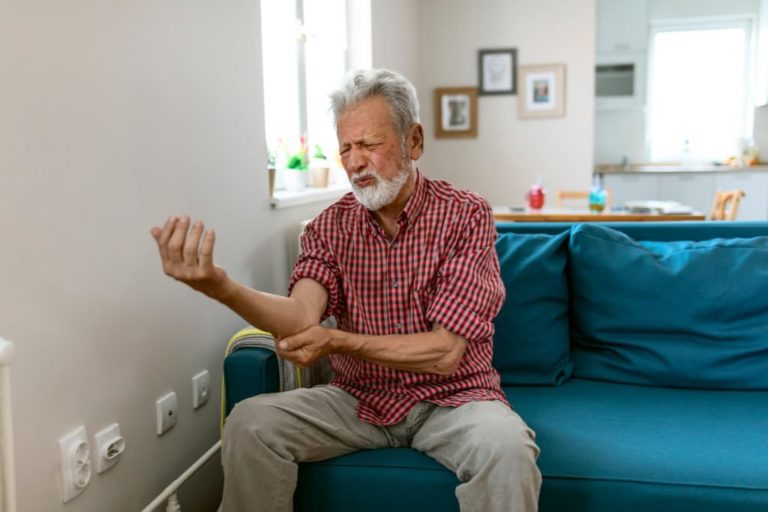artritis en el brazo